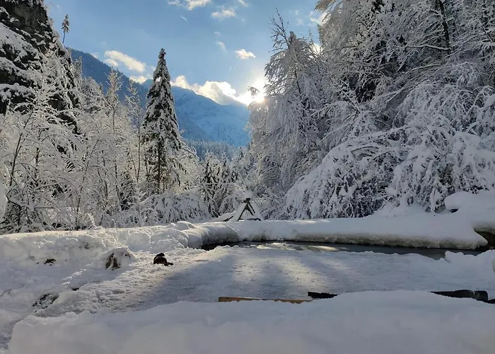 Idyllic Mountain Huette -gesaeuse Nationalpark *